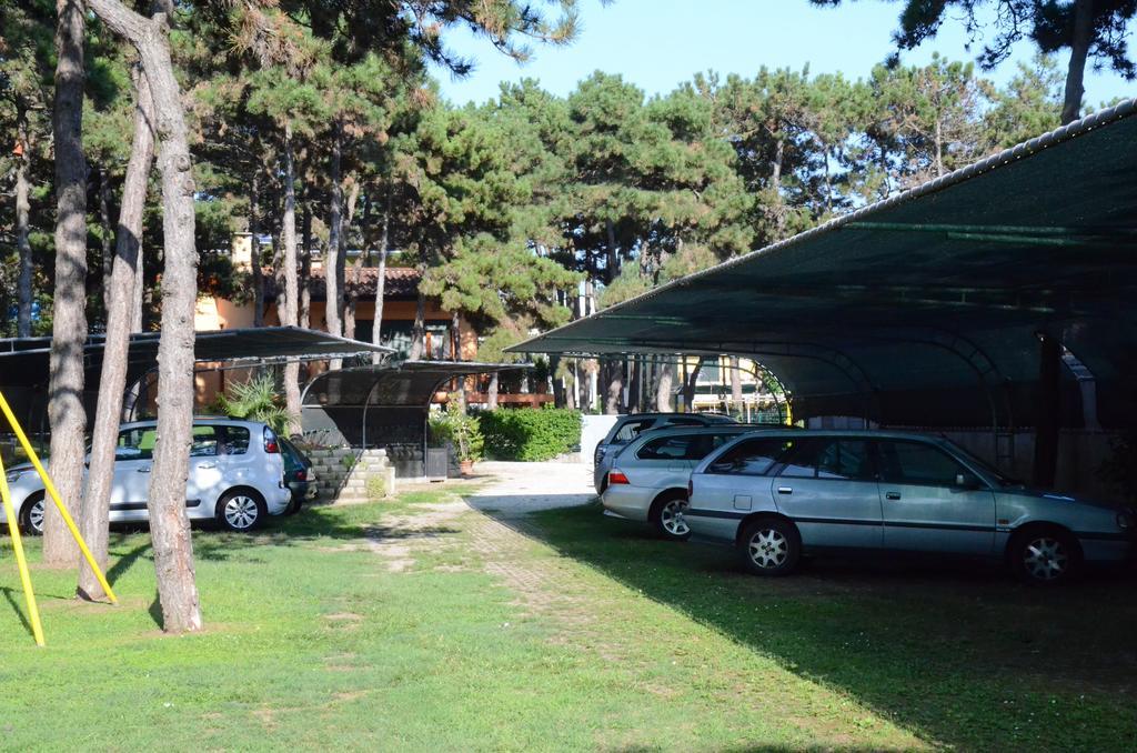 Hotel Aspe Bibione Exterior foto